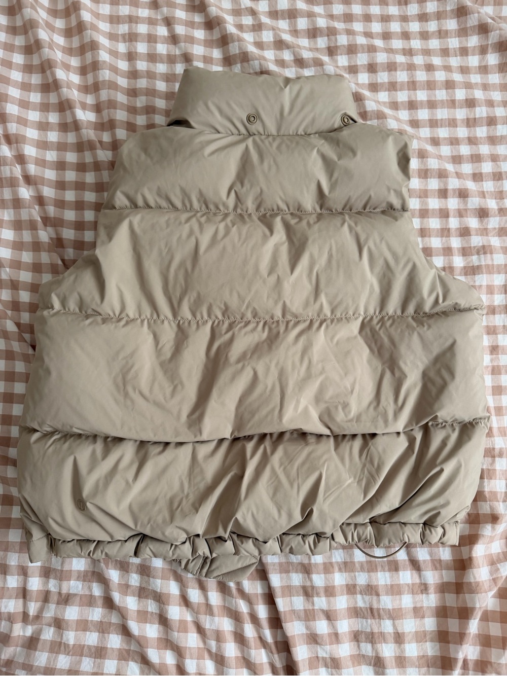 lululemon athletica Light Beige Quilted Puffer Vest - Picture 2 of 3